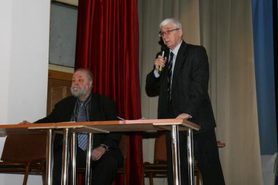 ����� R1AX � ������� UA1F